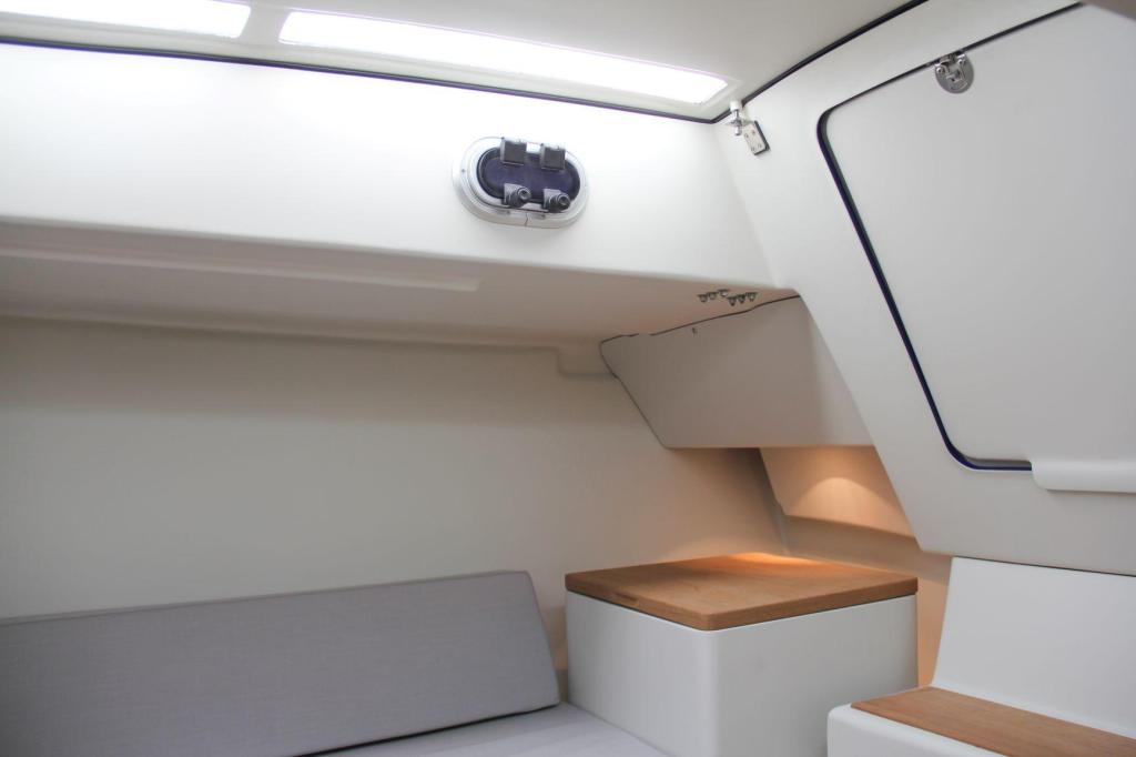 A-Yachts a33 pure