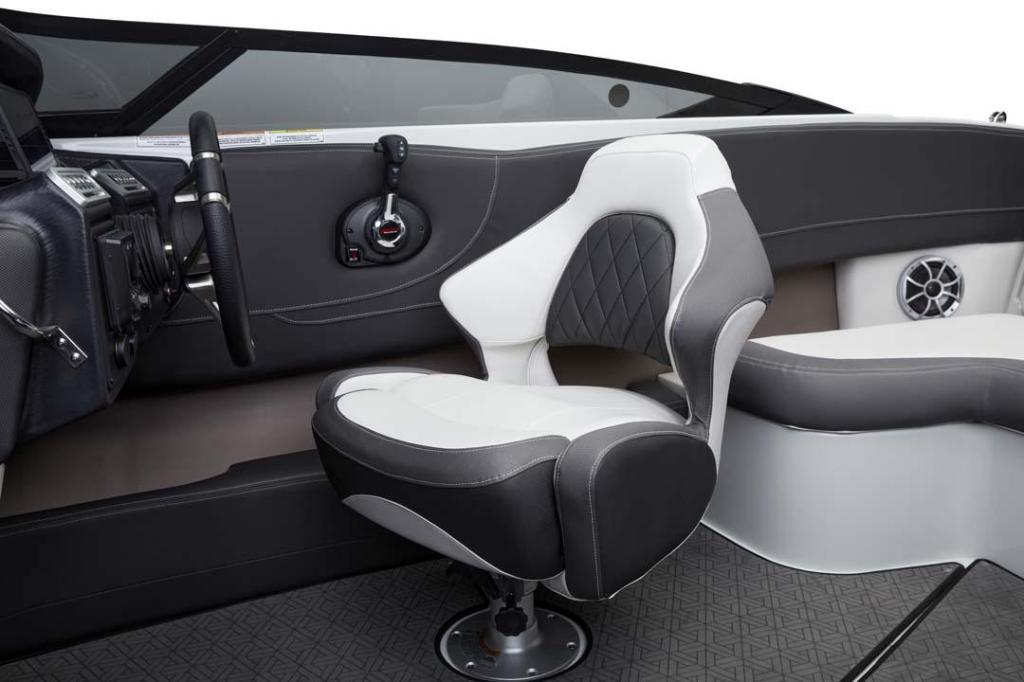 Crownline 220 SS LPX
