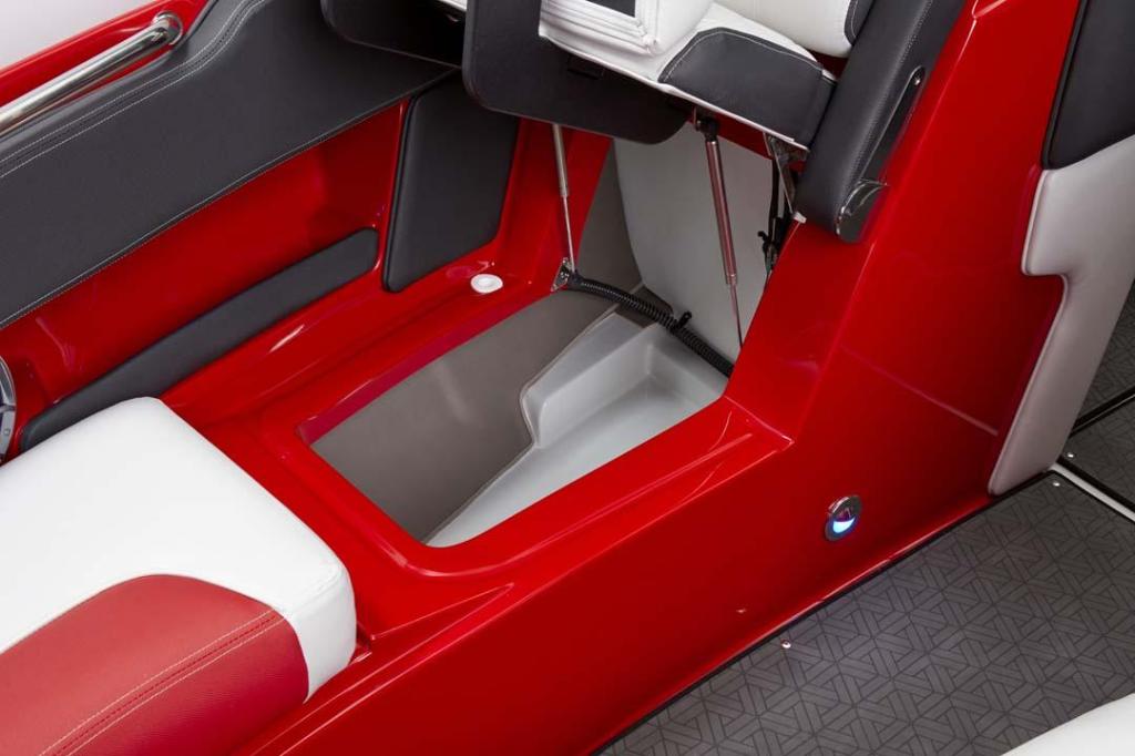 Crownline 240 SS LPX
