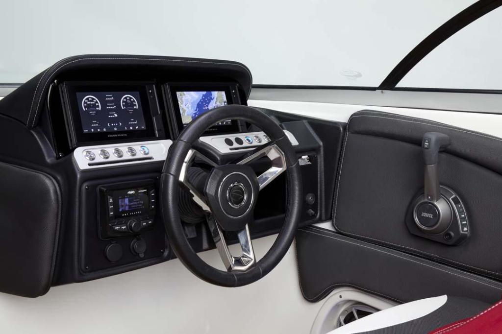 Crownline 280 SS Surf