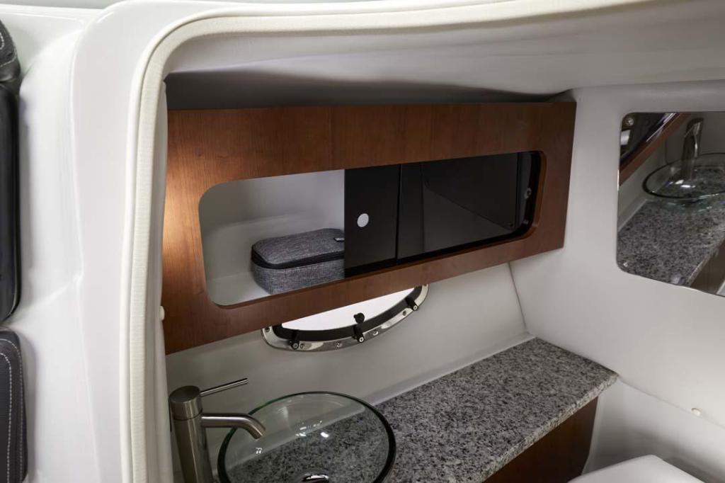 Crownline 280 SS Surf