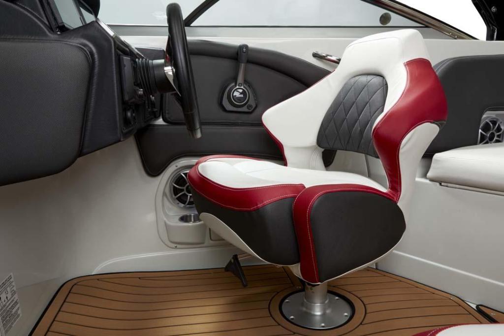 Crownline 280 SS Surf