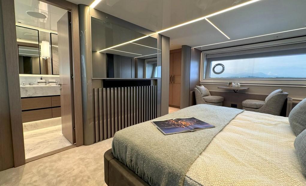 Sunseeker Ocean 182