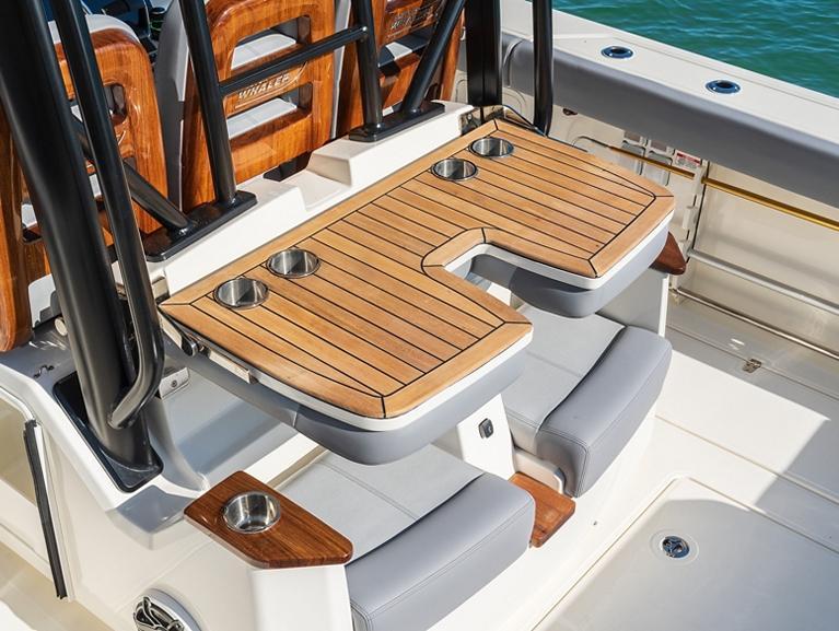 Boston Whaler 360 Outrage