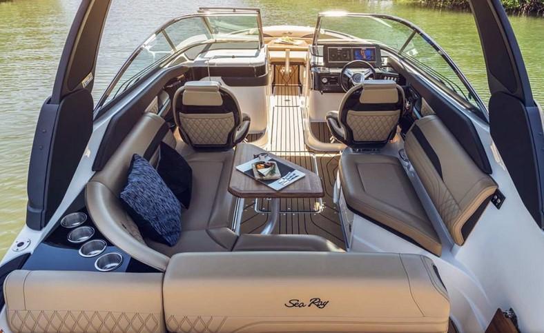 Sea Ray Sport Boat 260 SLX