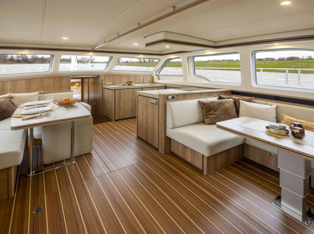 Linssen Grand Sturdy 550 AC Variotop
