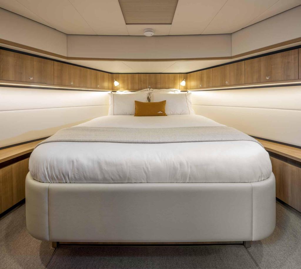 Linssen Grand Sturdy 550 AC Variotop