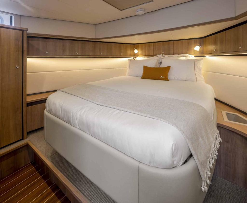 Linssen Grand Sturdy 550 AC Variotop