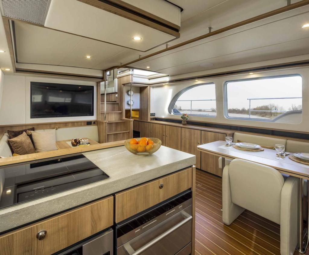 Linssen Grand Sturdy 550 AC Variotop