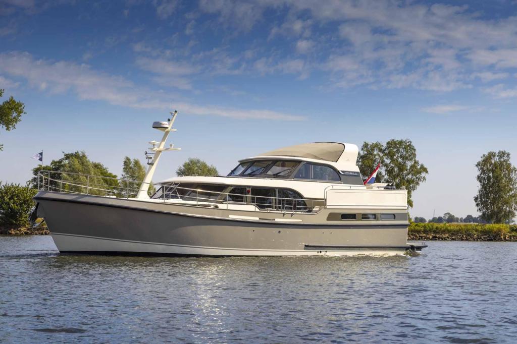 Linssen 55 SL AC Variotop