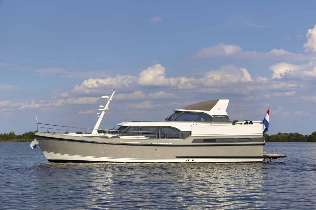 Linssen 55 SL AC Variotop