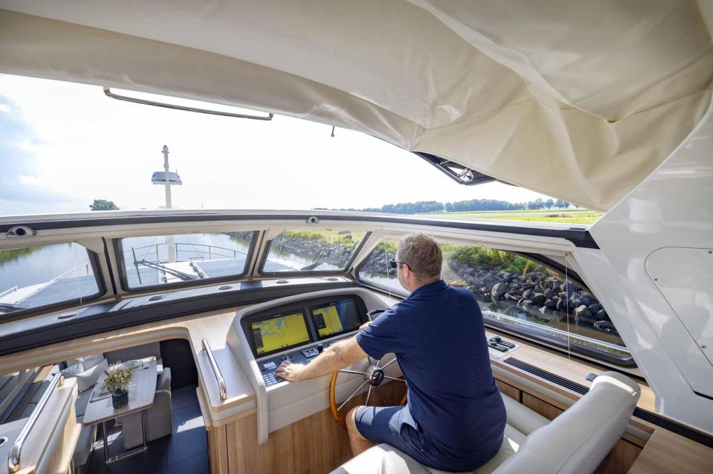 Linssen 55 SL AC Variotop