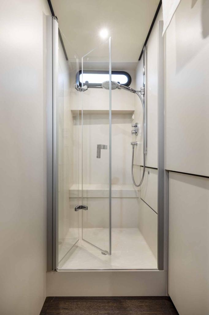 Linssen 55 SL AC Variotop