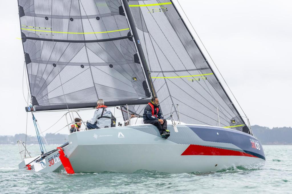 Jeanneau Sun Fast 30 One Design