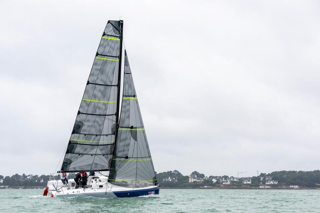 Jeanneau Sun Fast 30 One Design