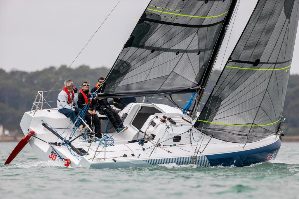 Jeanneau Sun Fast 30 One Design