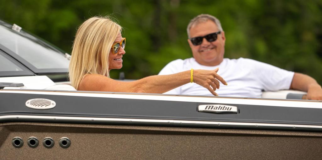 Malibu Wakesetter 26 LSV