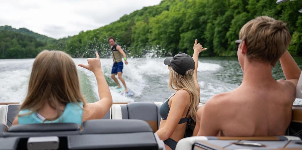 Malibu Wakesetter 26 LSV