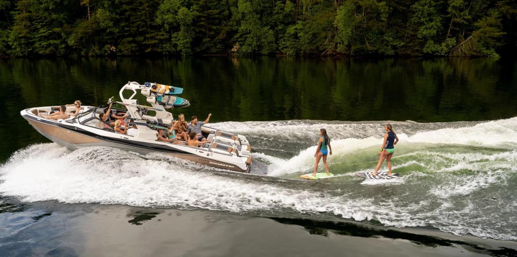 Malibu Wakesetter 26 LSV