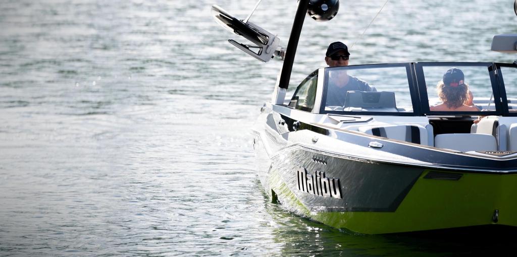 Malibu Wakesetter 22 LSV