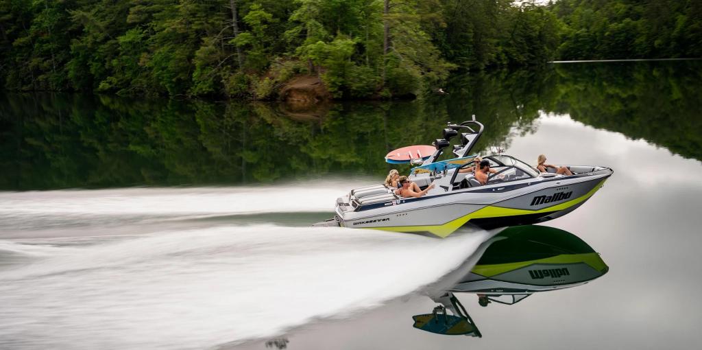 Malibu Wakesetter 22 LSV