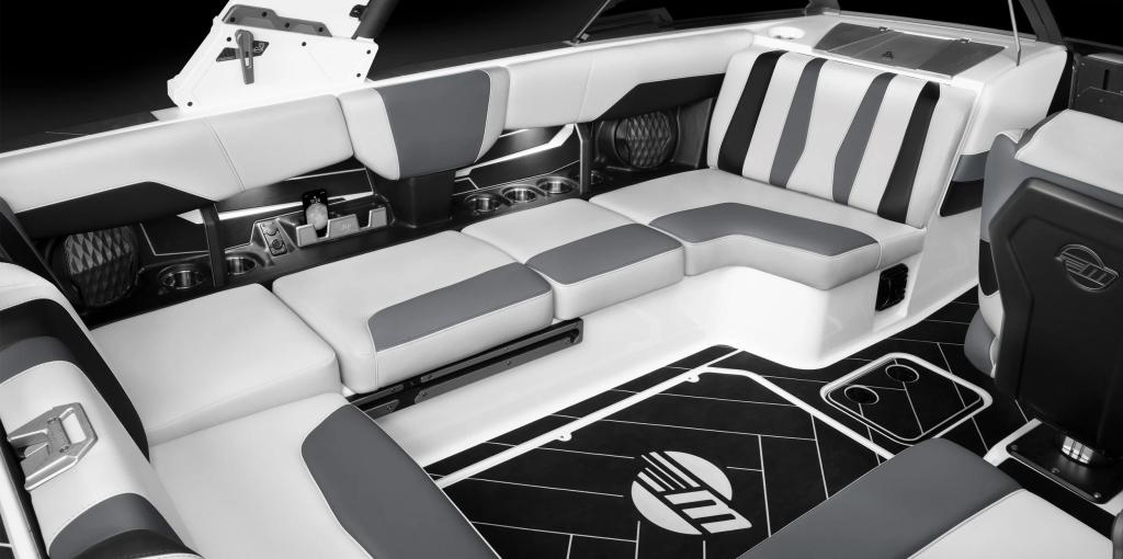 Malibu Wakesetter 22 LSV