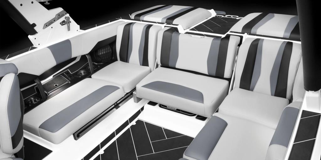 Malibu Wakesetter 22 LSV