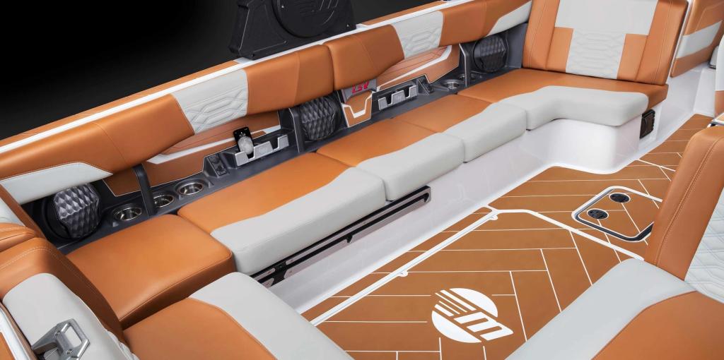 Malibu Wakesetter 25 LSV