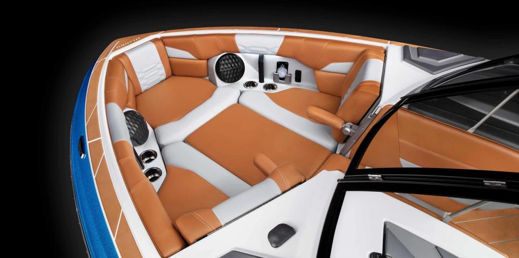 Malibu Wakesetter 25 LSV