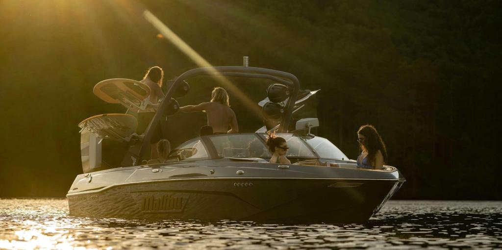 Malibu Wakesetter 23 LSV