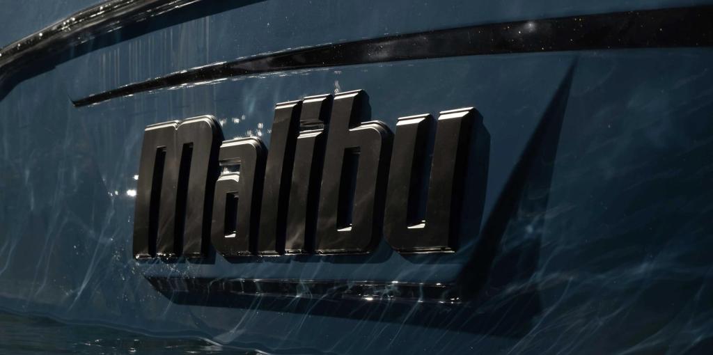 Malibu Wakesetter 23 LSV