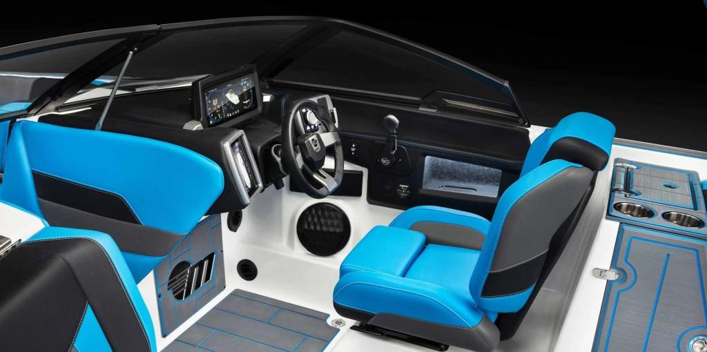 Malibu Wakesetter 24 MXZ