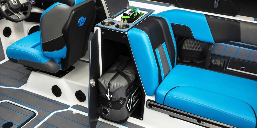 Malibu Wakesetter 24 MXZ