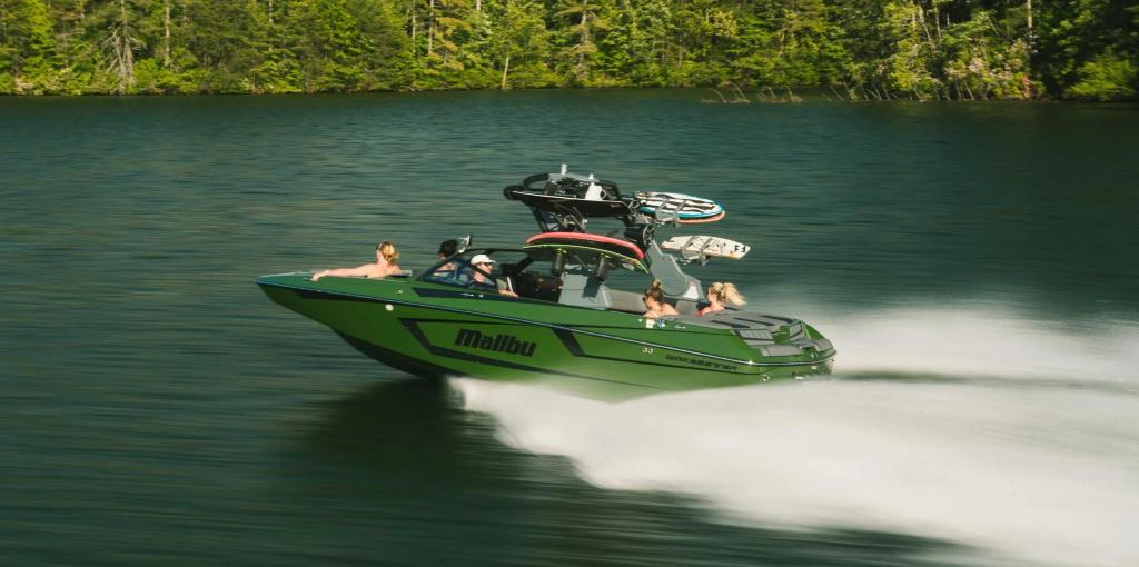 Malibu Wakesetter 23 MXZ