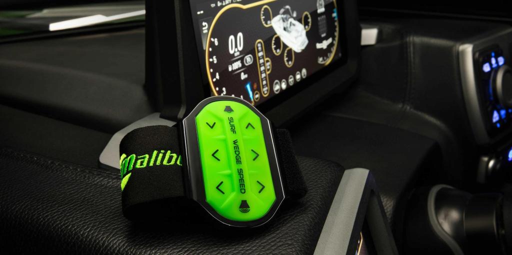 Malibu Wakesetter 23 MXZ