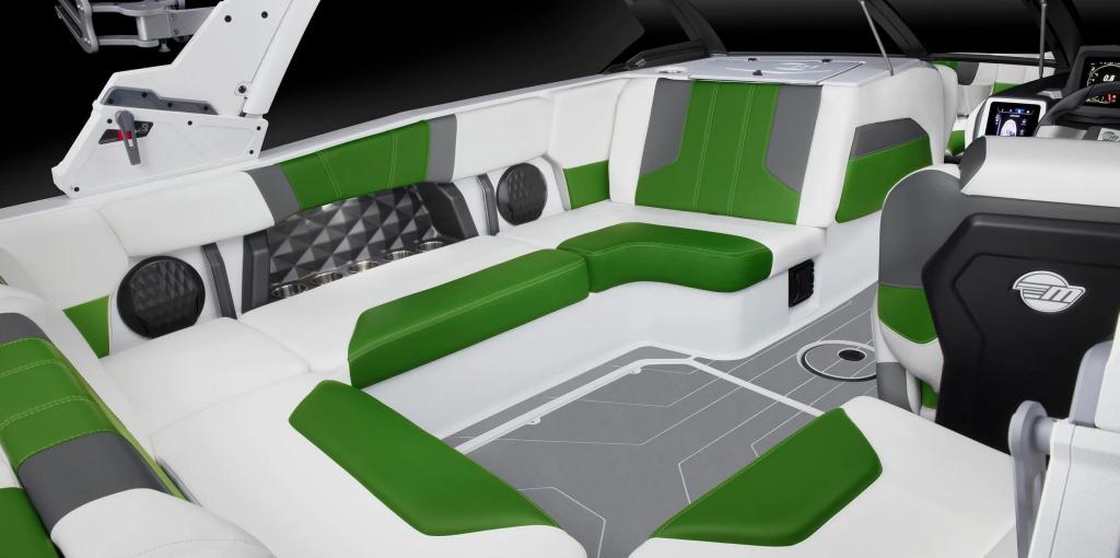 Malibu Wakesetter 21 LX