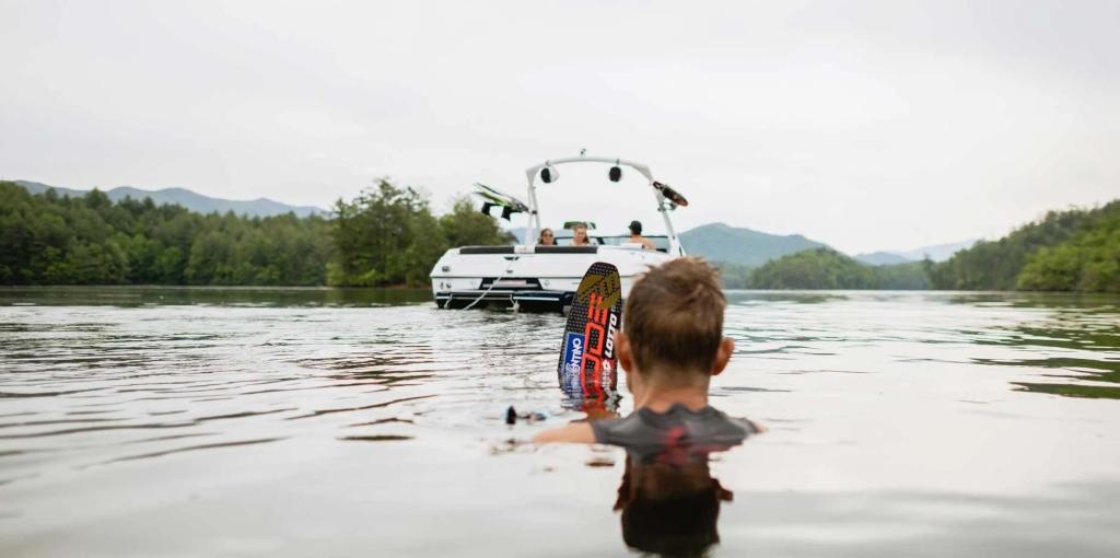 Malibu Wakesetter 20 VTX