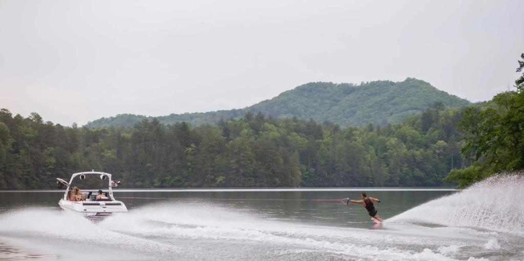 Malibu Wakesetter 20 VTX
