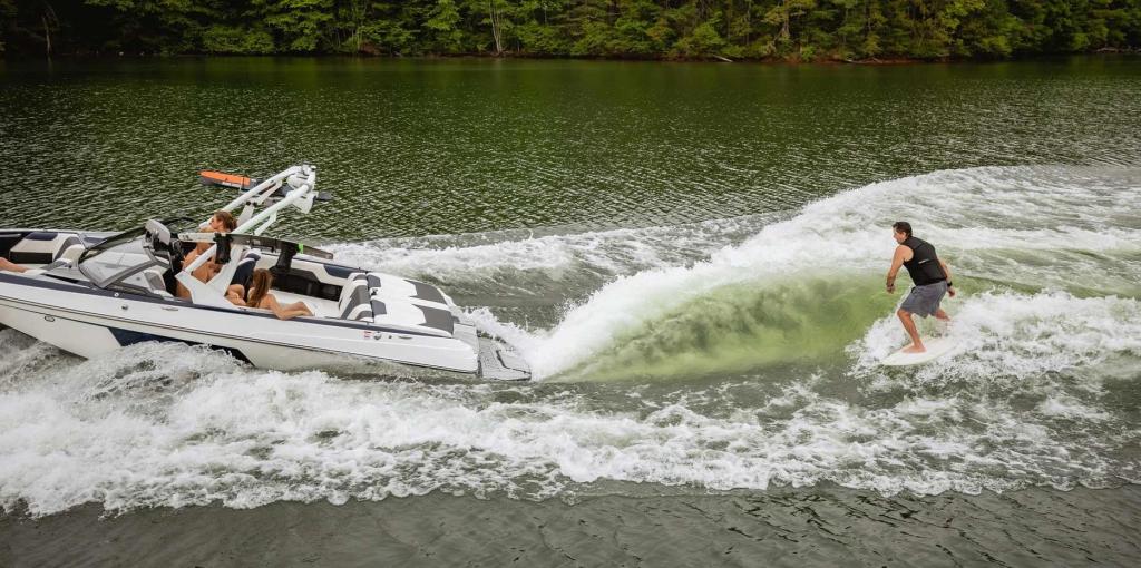 Malibu Wakesetter 20 VTX