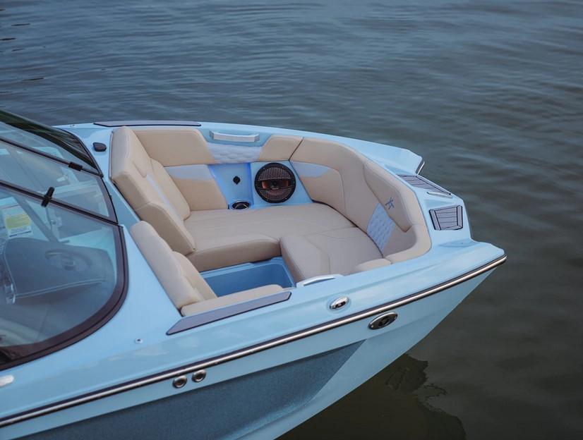MasterCraft XT20
