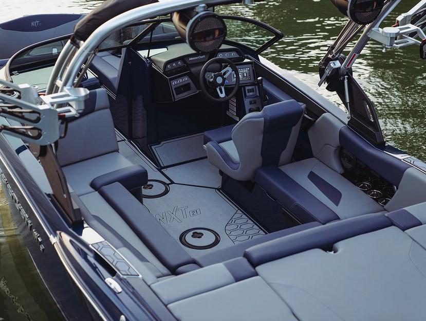 MasterCraft NXT21