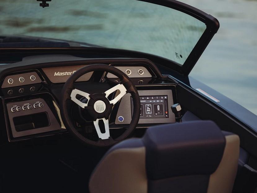 MasterCraft NXT21