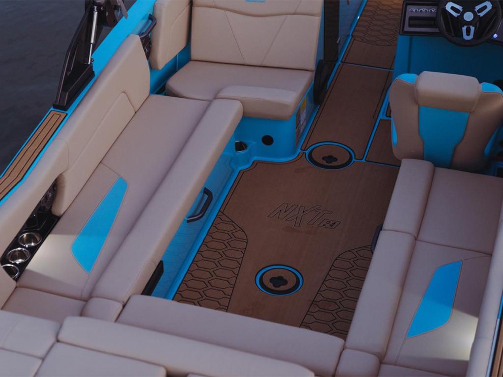MasterCraft NXT24