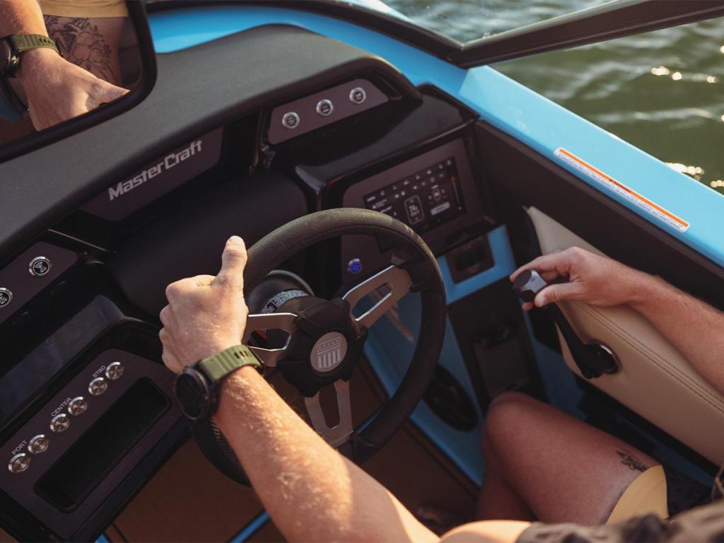 MasterCraft NXT24