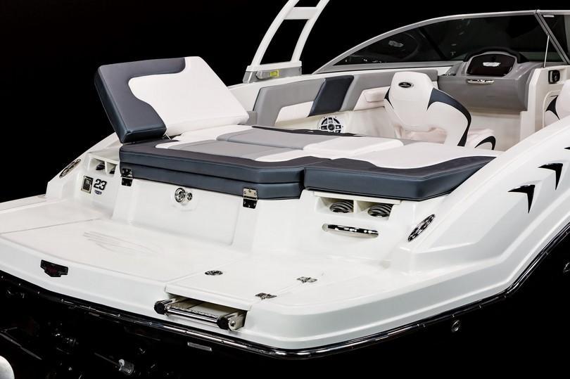Chaparral 23 SSi