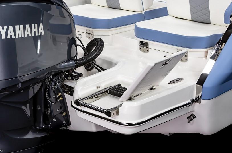 Chaparral 250 OSX