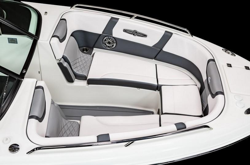 Chaparral 30 SURF