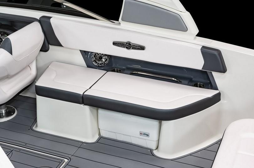 Chaparral 30 SURF