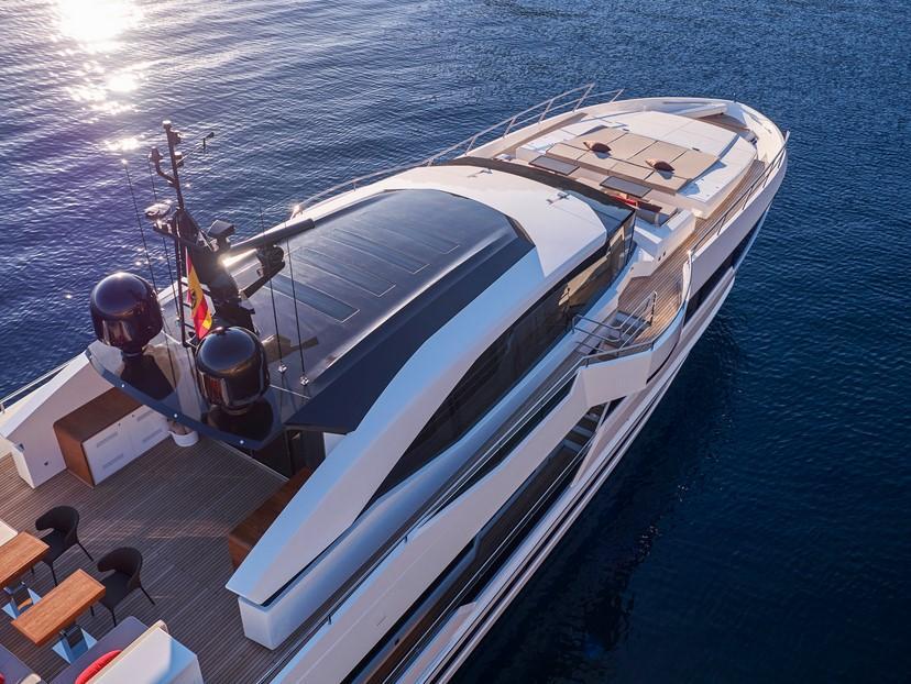 Astondoa 110 Century