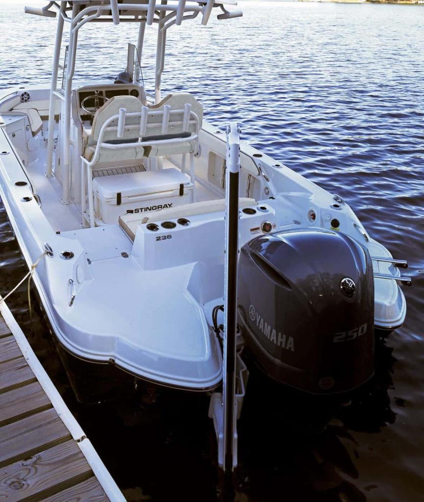 Stingray 236CC